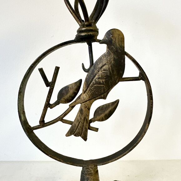 Vtg Metal‎ Bird Piller Candle Distressed Stick Holder Farmhouse Bird Lover Decor - Picture 3 of 8